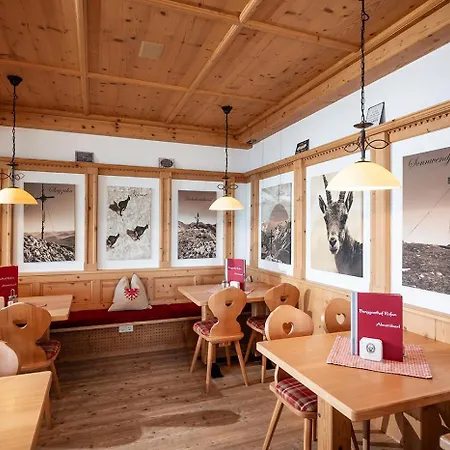 Berggasthof Rofan *